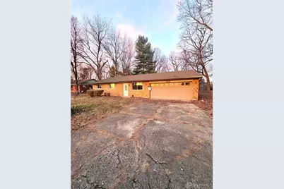 5201 Wilmington Pike, Washington Twp, OH 45440 - Photo 1