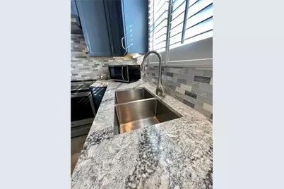 6631 Deer Meadows Drive, Dayton, OH 45424 - Photo 17