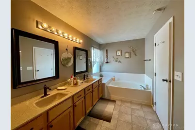 6631 Deer Meadows Drive, Dayton, OH 45424 - Photo 27