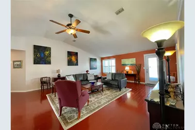 6631 Deer Meadows Drive, Dayton, OH 45424 - Photo 9