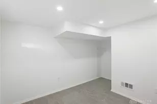 16 Circle Dr, Fairborn, OH 45324 - Photo 25