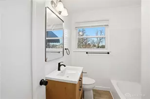 16 Circle Dr, Fairborn, OH 45324 - Photo 15