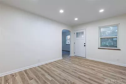 3708 Zinsle Avenue, Cincinnati, OH 45213 - Photo 3