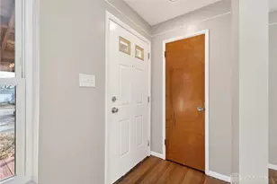 221 Duffy Ct, Dayton, OH 45431 - Photo 7