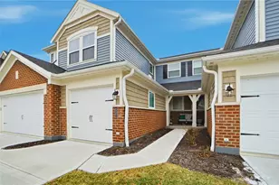 4381 Waters Edge Ln, Lebanon, OH 45036 - Photo 3