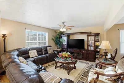 5757 Ericsson Way, Dayton, OH 45426 - Photo 7