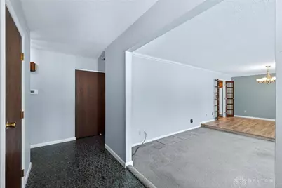 8040 Blackleaf Court, Dayton, OH 45458 - Photo 7