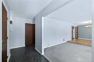 8040 Black Leaf Ct, Dayton, OH 45458 - Photo 7