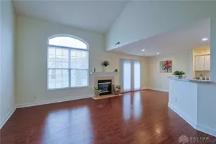 6991 Salon Cir, Dayton, OH 45424 - Photo 5