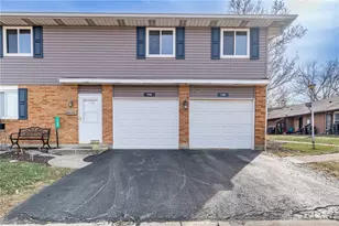 1704 Villa S Dr, West Carrollton, OH 45449 - Photo 1