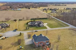 9030 Getter Ln, Brookville, OH 45309 - Photo 3