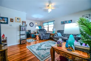 1585 Larchwood Dr, Dayton, OH 45432 - Photo 5