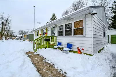 1585 Larchwood Drive, Dayton, OH 45432 - Photo 3