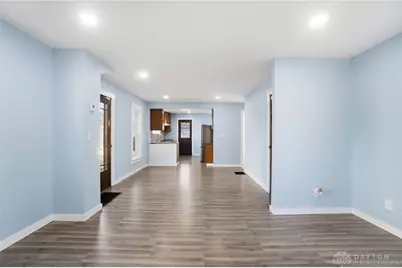 322 E Main Street, West Carrollton, OH 45449 - Photo 7