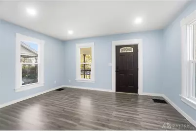 322 E Main Street, West Carrollton, OH 45449 - Photo 3