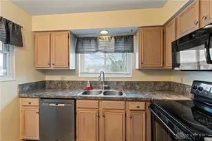 502 Waterfront Pl, Dayton, OH 45458 - Photo 13