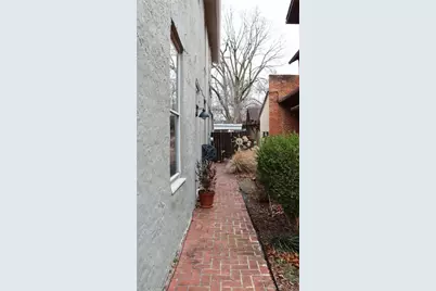 434 E 6th Street, Dayton, OH 45402 - Photo 9