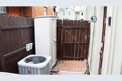 434 E 6th Street, Dayton, OH 45402 - Photo 11