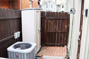 434 E 6th St, Dayton, OH 45402 - Photo 11