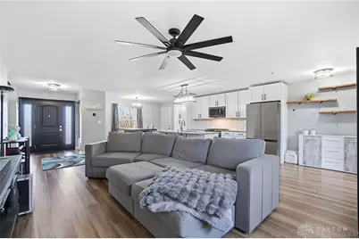 1455 Ambridge Road, Centerville, OH 45459 - Photo 5