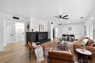 1697 Countryside Dr, Beavercreek, OH 45432 - Photo 9