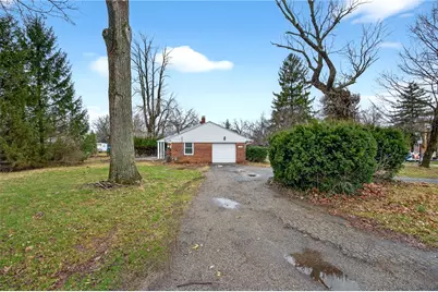 1697 Countryside Drive, Beavercreek, OH 45432 - Photo 47