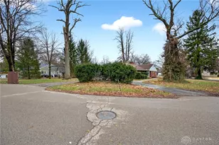 1697 Countryside Dr, Beavercreek, OH 45432 - Photo 49