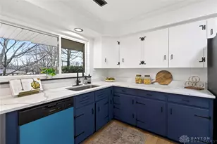 1697 Countryside Dr, Beavercreek, OH 45432 - Photo 19