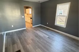 718 E Sycamore St, Miamisburg, OH 45342 - Photo 3