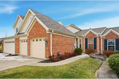 2002 Commons Circle, Batavia, OH 45103 - Photo 3