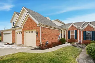 2002 Commons Circle, Batavia, OH 45103 - Photo 3