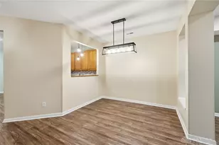 2002 Commons Circle, Batavia, OH 45103 - Photo 9