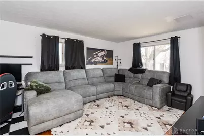 8890 Mann Road, Tipp City, OH 45371 - Photo 5