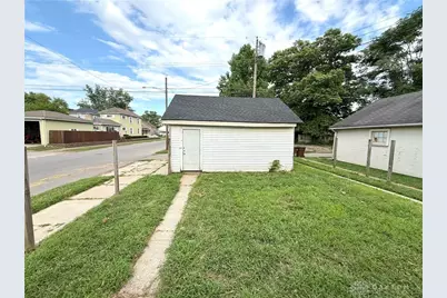 725 Charles Street, Middletown, OH 45042 - Photo 3