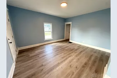 725 Charles Street, Middletown, OH 45042 - Photo 9