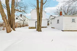 1083 Valley St, Dayton, OH 45404 - Photo 25