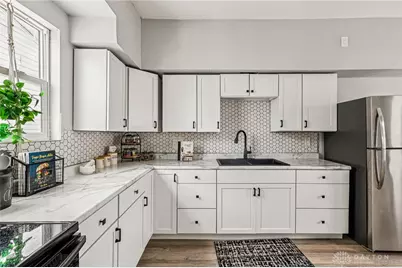 1083 Valley Street, Dayton, OH 45404 - Photo 17