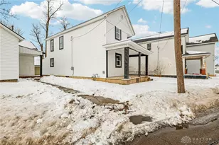 1083 Valley St, Dayton, OH 45404 - Photo 3