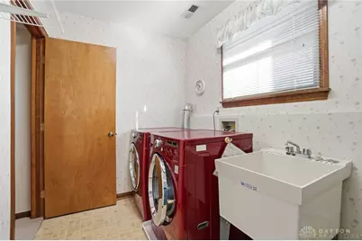 205 Elmwood Place, Dayton, OH 45440 - Photo 45