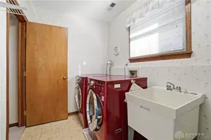 205 Elmwood Pl, Dayton, OH 45440 - Photo 45