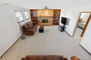 205 Elmwood Pl, Dayton, OH 45440 - Photo 7