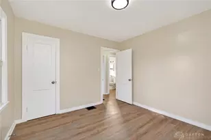 528 Crestmore Ave, Dayton, OH 45417 - Photo 9