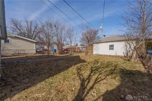 2416 Wayne Ave, Dayton, OH 45420 - Photo 33