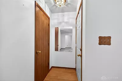 1820 Primrose Lane, Fairborn, OH 45324 - Photo 5