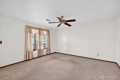 1820 Primrose Lane, Fairborn, OH 45324 - Photo 7