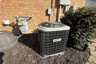 8287 Briar Ridge Ct, Dayton, OH 45424 - Photo 17