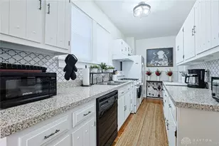 409 Corona Ave, Oakwood, OH 45419 - Photo 13