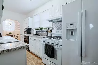 409 Corona Avenue, Oakwood, OH 45419 - Photo 15