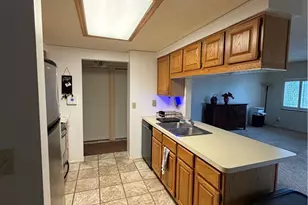 1010 Lookout Trail, Dayton, OH 45449 - Photo 7