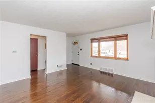 3717 California Ave, Kettering, OH 45429 - Photo 7